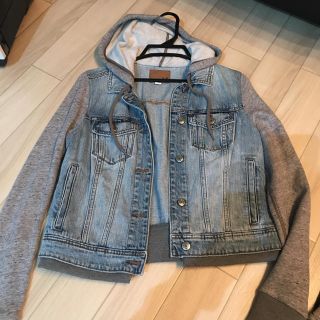 アメリカンイーグル(American Eagle)のGジャンパーカー  美品(Gジャン/デニムジャケット)