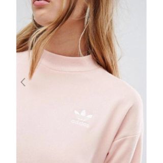 アディダス(adidas)のadidas ワンピース(ひざ丈ワンピース)