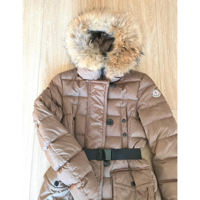 MONCLER(モンクレール)の★MONCLER★モンクレール ジェヌブリエ ★GENEVRIER ダウン レディースのジャケット/アウター(ダウンコート)の商品写真