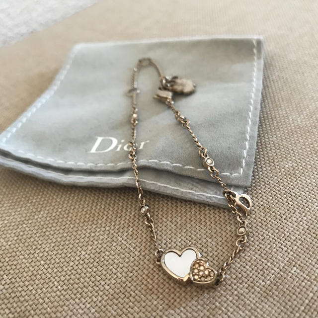 Christian Dior(クリスチャンディオール)のディオールの白蝶貝ハートブレスレット レディースのアクセサリー(ブレスレット/バングル)の商品写真