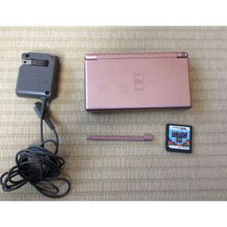 ニンテンドーDS(ニンテンドーDS)の【中古】ニンテンドーDS 充電器&ソフト付き(携帯用ゲーム機本体)