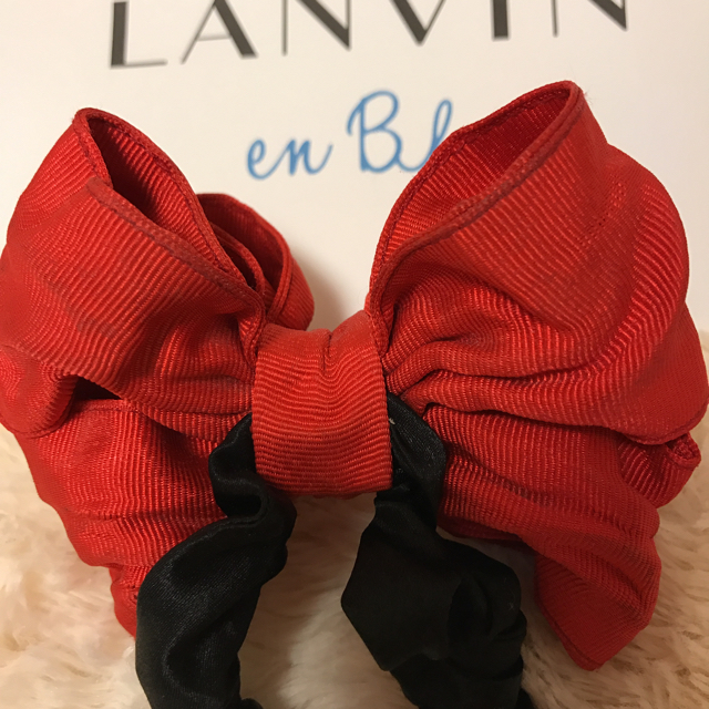 LANVIN en Bleu(ランバンオンブルー)の♡ランバンオンブルー♡リボンシュシュ レディースのヘアアクセサリー(ヘアゴム/シュシュ)の商品写真