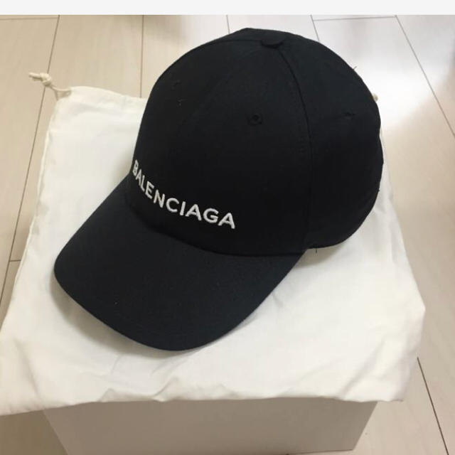 Balenciaga(バレンシアガ)のの様専用 レディースの帽子(キャップ)の商品写真