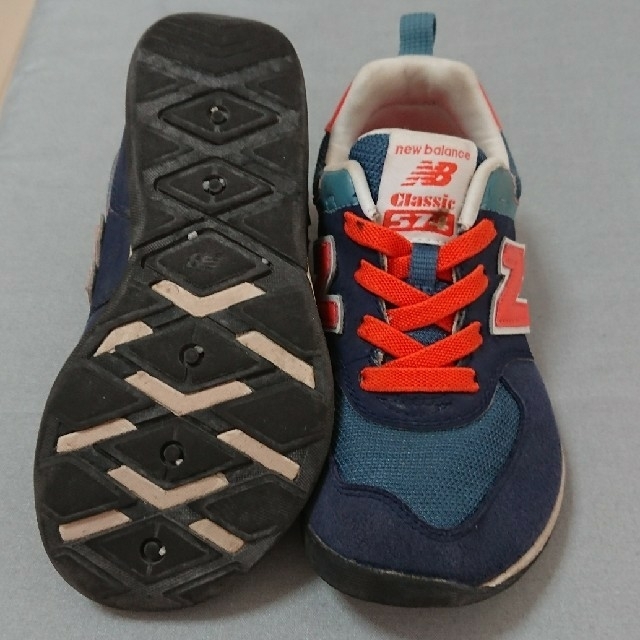 New Balance(ニューバランス)のニューバランス キッズ スニーカー サイズ18.5 キッズ/ベビー/マタニティのキッズ靴/シューズ(15cm~)(スニーカー)の商品写真