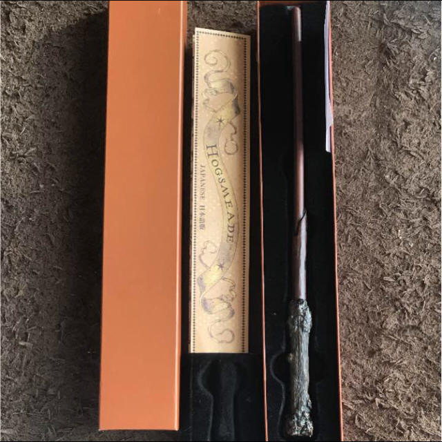 USJ(ユニバーサルスタジオジャパン)のハリーポッター 杖 USJ エンタメ/ホビーのコスプレ(小道具)の商品写真