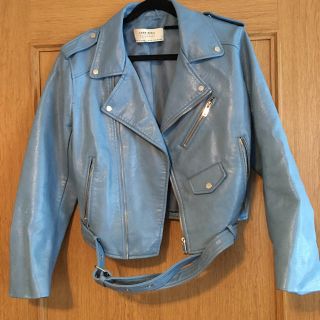 ザラ(ZARA)の【専用】ライダースジャケット(ライダースジャケット)