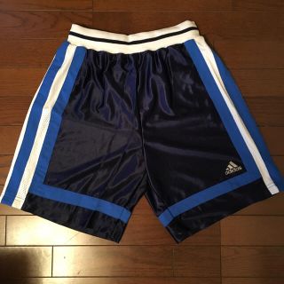 アディダス(adidas)のadidas アディダス パンツ 新品 タグ付き(ショートパンツ)