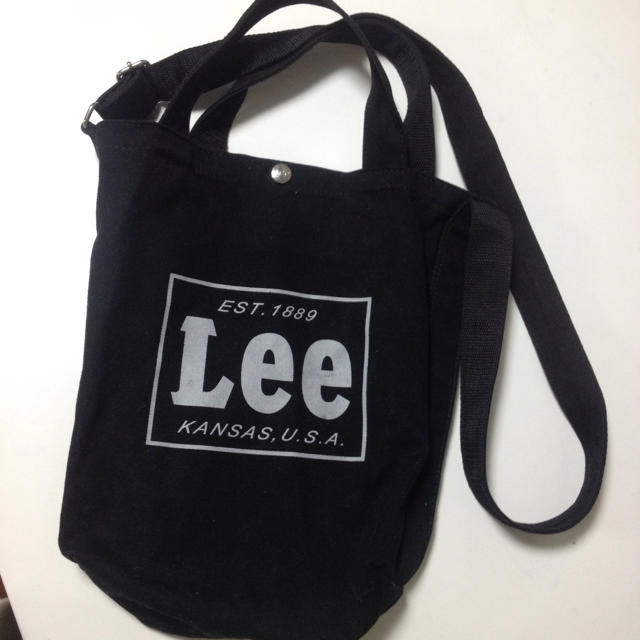 Lee(リー)のLee 斜めがけ バッグ レディースのバッグ(ショルダーバッグ)の商品写真