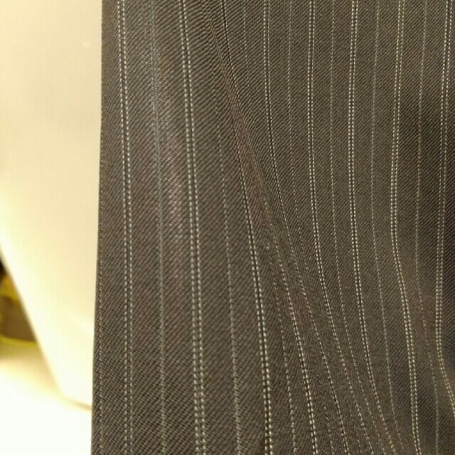 青山(アオヤマ)のメンズスーツ　紺のストライプ　青山 メンズのスーツ(セットアップ)の商品写真