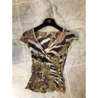 Roberto Cavalli(カットソー(半袖/袖なし))のフリマアイテム一覧 Roberto Cavalli(カットソー(半袖/袖なし))のフリマアイテム一覧