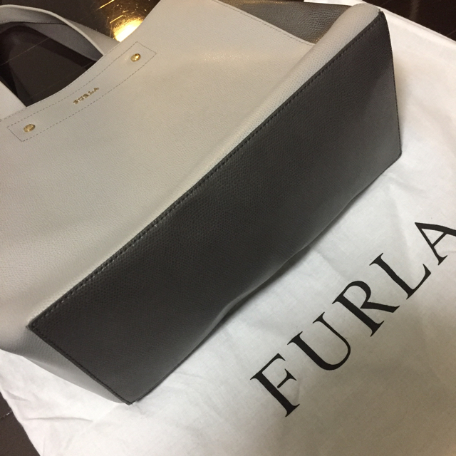 Furla(フルラ)のクロちゃん様専用♡フルラ トートバッグ レディースのバッグ(トートバッグ)の商品写真