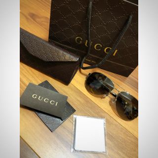 グッチ(Gucci)のGUCCI 新品未使用 送料込み サングラス(サングラス/メガネ)