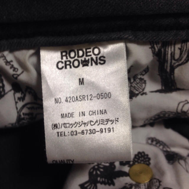 RODEO CROWNS(ロデオクラウンズ)の新品タグあり！RODEO CROWNSスキニー レディースのパンツ(デニム/ジーンズ)の商品写真