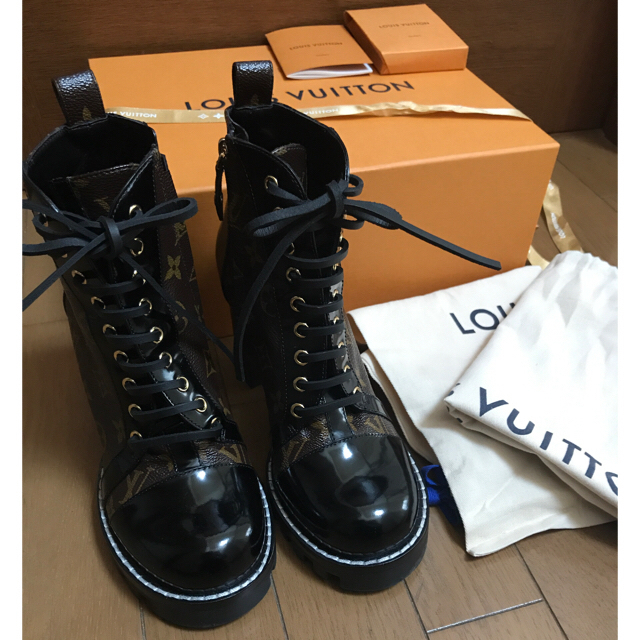 LOUIS VUITTON - LOUIS VUITTON ヴィトン ブーツ スタートレイル LOUIS VUITTON - LOUIS VUITTON ヴィトン ブーツ スタートレイル