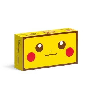 ニンテンドー2DS(ニンテンドー2DS)のポケモンセンターオリジナル Newニンテンドー2DS LL ピカチュウ(携帯用ゲーム機本体)