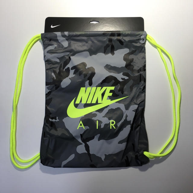 NIKE(ナイキ)の新品 Nike AIR ヤングアスリート ジムサック ナップサック 迷彩 カモ  メンズのバッグ(バッグパック/リュック)の商品写真