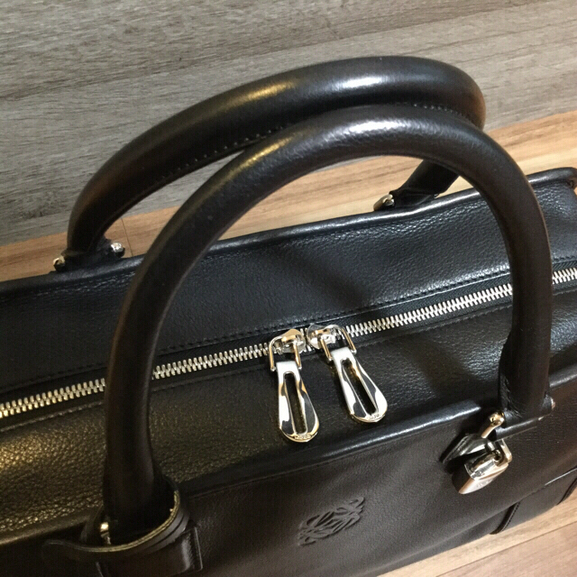 LOEWE(ロエベ)の【更に‼︎最終お値下げ】ロエベ  アマソナ36 レディースのバッグ(ハンドバッグ)の商品写真