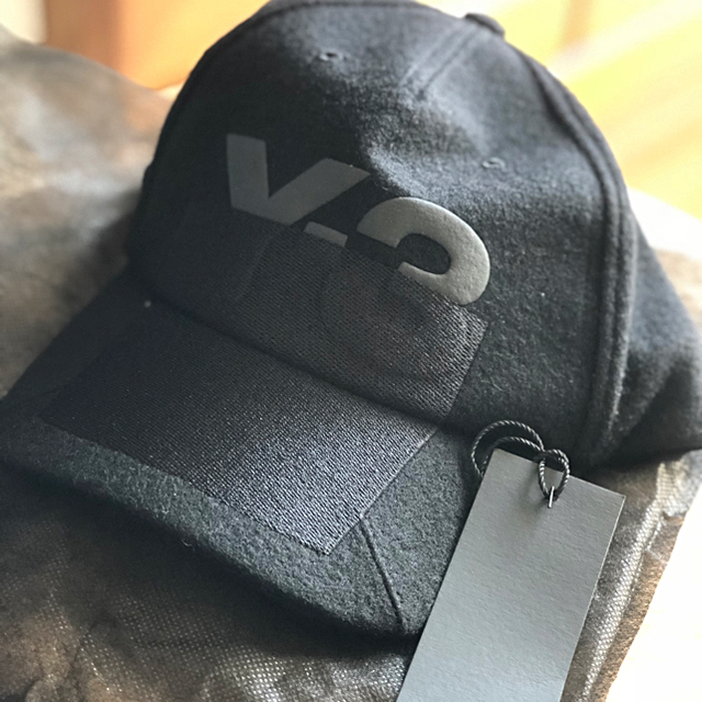 Y-3(ワイスリー)ののら猫様専用 メンズの帽子(キャップ)の商品写真