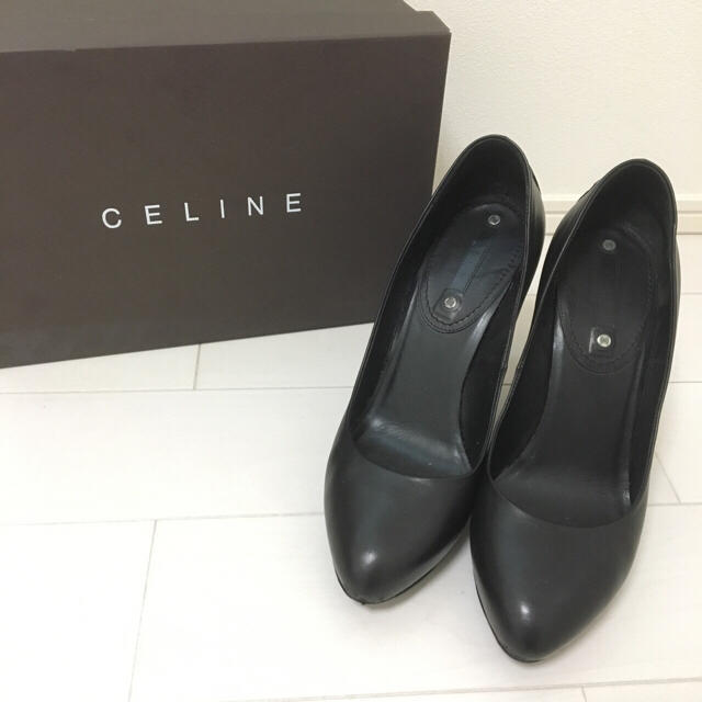 celine(セリーヌ)のCELINEセリーヌ レザーパンプス レディースの靴/シューズ(ハイヒール/パンプス)の商品写真