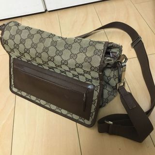 グッチ(Gucci)の最終値下げ中GUCCI斜めがけバック(ショルダーバッグ)