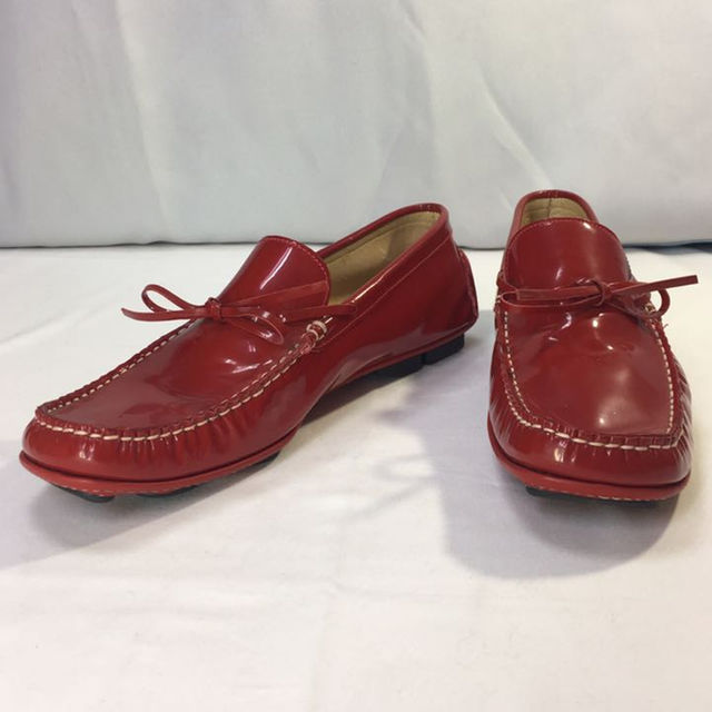 超可爱の SOLD OUT 未使用 PASCUCCI エナメルドライビングシューズ