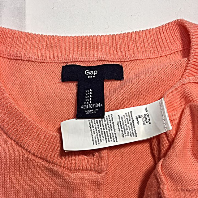 GAP(ギャップ)のすいか様専用  GAP  カーディガン レディースのトップス(カーディガン)の商品写真