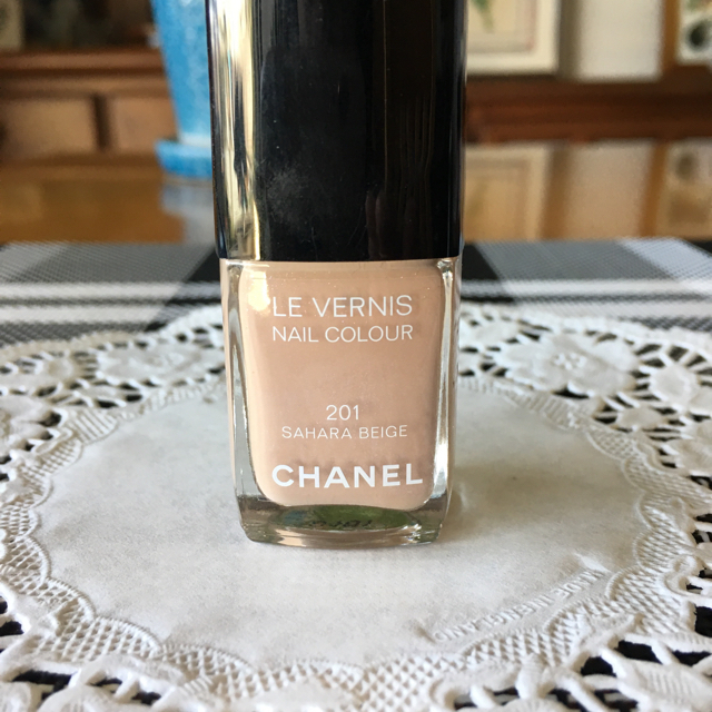 CHANEL(シャネル)のI’m Christian様専用 シャネル ヴェルニ コスメ/美容のネイル(ネイルトップコート/ベースコート)の商品写真