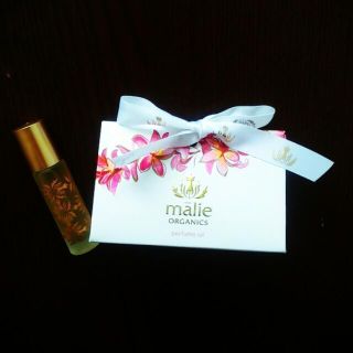 マリエオーガニクス(Malie Organics)のマリエオーガニクス パヒュームオイル(香水(女性用))