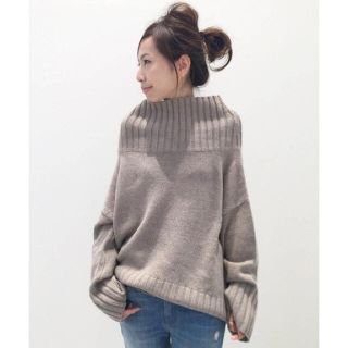 アパルトモンドゥーズィエムクラス(L'Appartement DEUXIEME CLASSE)の今期新品未使用★タートルネックワイドニット(ニット/セーター)