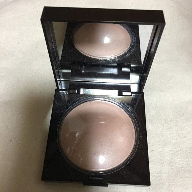 laura mercier(ローラメルシエ)のローラメルシエ ハイライト コスメ/美容のベースメイク/化粧品(フェイスカラー)の商品写真