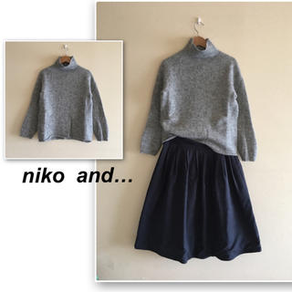 ニコアンド(niko and...)のニコアンド✨グレーのタートルニット(ニット/セーター)