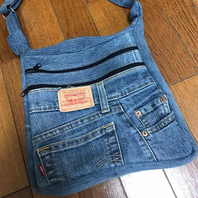 Levi's - デニム ショルダーバッグ Levi's 新品 未使用の通販 by