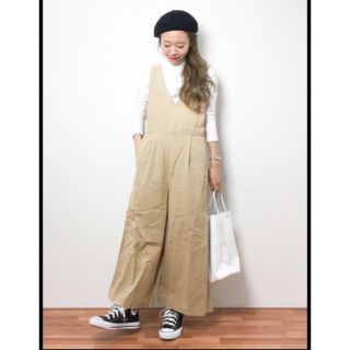 ローリーズファーム(LOWRYS FARM)のLOWRYS FARM アソートオールインワン ベージュ  size L(オールインワン)