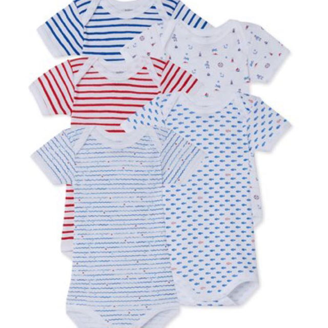 PETIT BATEAU(プチバトー)のチャーリーこうちゃん様専用◆24m 新品 プチバトー プリント半袖ボディ５枚組 キッズ/ベビー/マタニティのベビー服(~85cm)(パジャマ)の商品写真