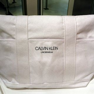 カルバンクライン(Calvin Klein)のcalvin klein トートバッグ(トートバッグ)