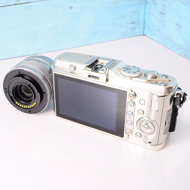 OLYMPUS by Good Camera Shop｜オリンパスならラクマ - ★スマホのカメラとは別次元★5台のスマホに送れます★OLYMPUS E-P3の通販 最安値特価