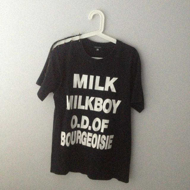 MILKBOY(ミルクボーイ)のMILKBOY Tシャツ レディースのトップス(Tシャツ(半袖/袖なし))の商品写真