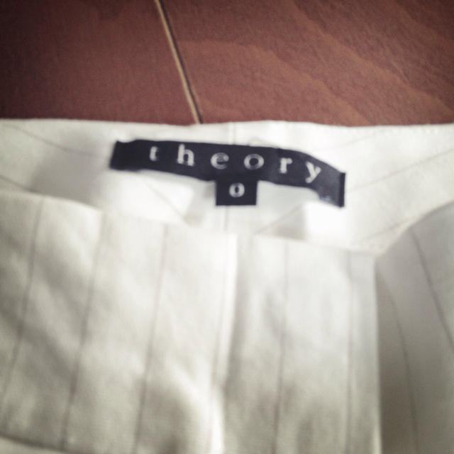 theory(セオリー)のtheory ストライプパンツ レディースのパンツ(カジュアルパンツ)の商品写真
