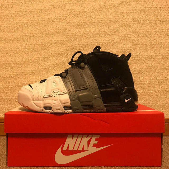 NIKE(ナイキ)のAIR MORE UPTEMPO'96 メンズの靴/シューズ(スニーカー)の商品写真