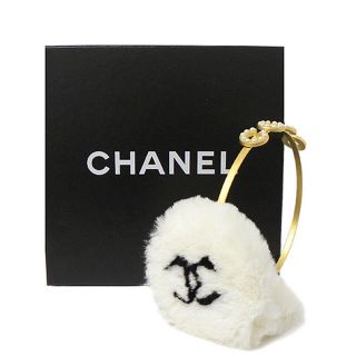 シャネル(CHANEL)の未使用・カード・箱付き シャネル　イヤーマフラー　CHANEL・レア物(イヤーマフ)