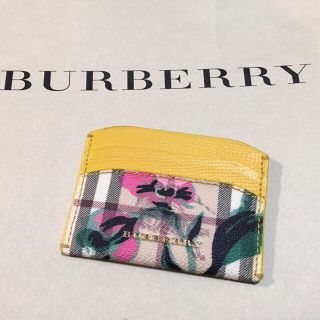 バーバリー(BURBERRY)の【新品未使用】バーバリーBURBERRY カードケース 箱&袋付(名刺入れ/定期入れ)