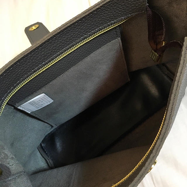 dholic(ディーホリック)の韓国 フリンジ付き ショルダーバッグ レディースのバッグ(ショルダーバッグ)の商品写真