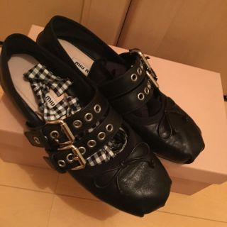 ミュウミュウ(miumiu)のmiumiu  バレエシューズ(バレエシューズ)