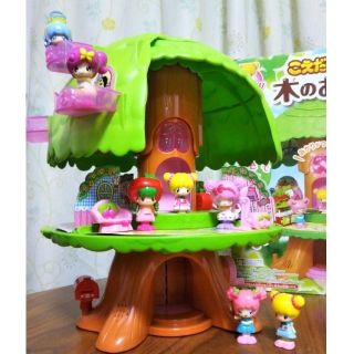 Takara Tomy - こえだちゃん木のおうち◉お人形7体・小物セットの通販
