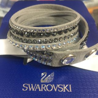 スワロフスキー(SWAROVSKI)のスワロフスキー SWAROVSKI ブレスレット バングル 完売(ブレスレット/バングル)