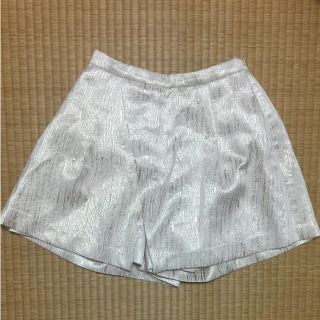 チェスティ(Chesty)の【明日12/2までの出品】チェスティキュロット風ショートパンツchayまいまい(ショートパンツ)