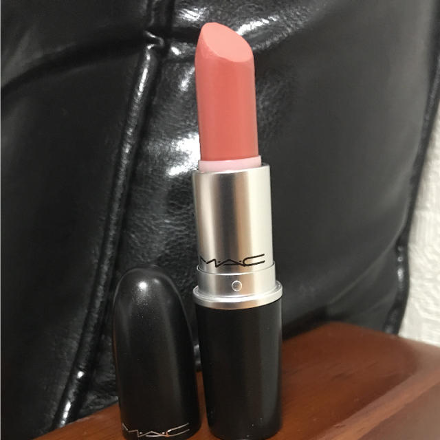 MAC(マック)のMAC KINDA SEXY リップスティック コスメ/美容のベースメイク/化粧品(口紅)の商品写真
