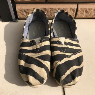 トムズ(TOMS)のTOMS スリッポン 海外セレブ御用達 (スリッポン/モカシン)