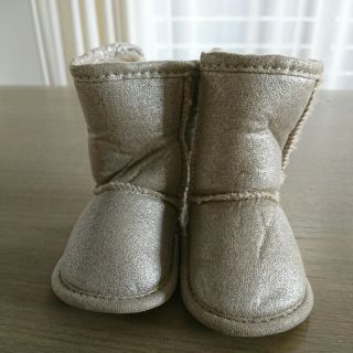 エイチアンドエム(H&M)の出産準備新生児赤ちゃん3456m外出靴下ムートンブーツUGG(ブーツ)