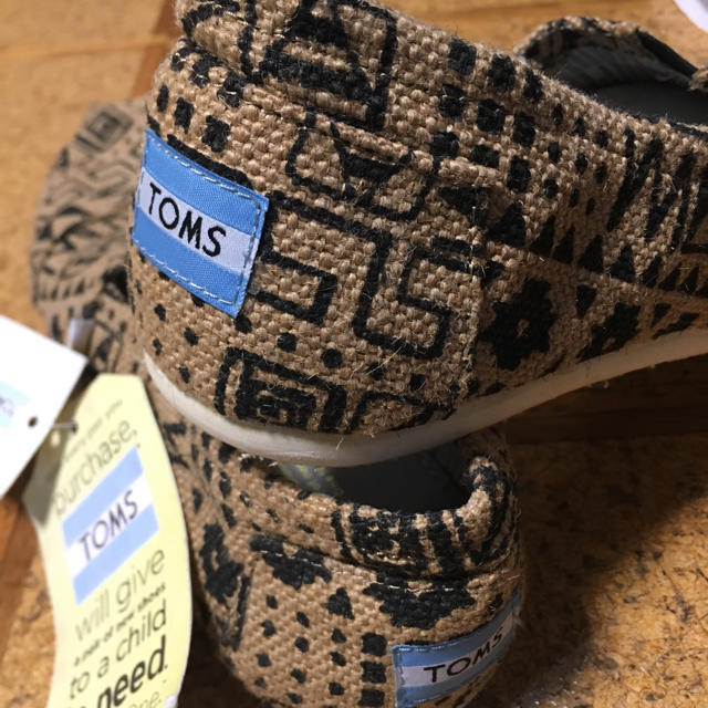 TOMS(トムズ)のトムス トムズ TOMS メンズの靴/シューズ(スリッポン/モカシン)の商品写真